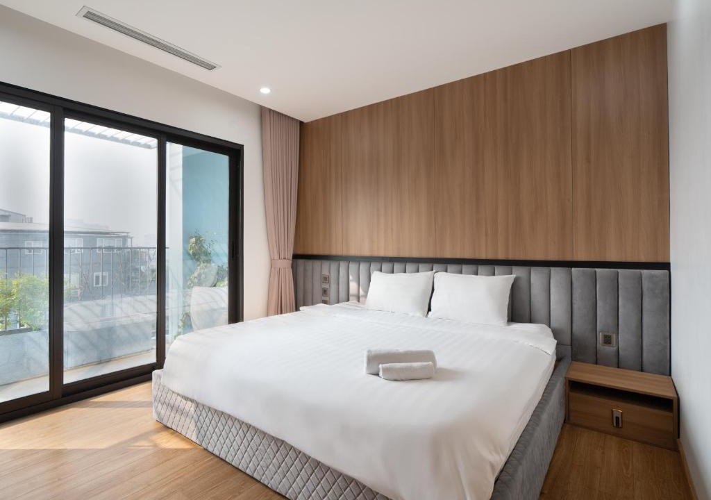 Quang An Hotel | Luxe Paradise Boutique Hotel 275