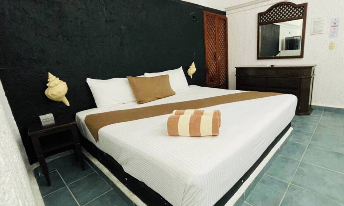 Gonzalo Guerrero Hotel | MAYAN ART Hotel Boutique - 10Th. Ave