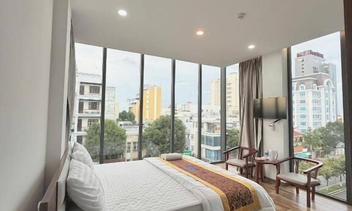 Ninh Kieu Hotel | MBEE HOTEL