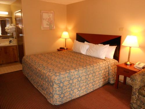 Fort Mc Clellan Hotel | McClellan Inn