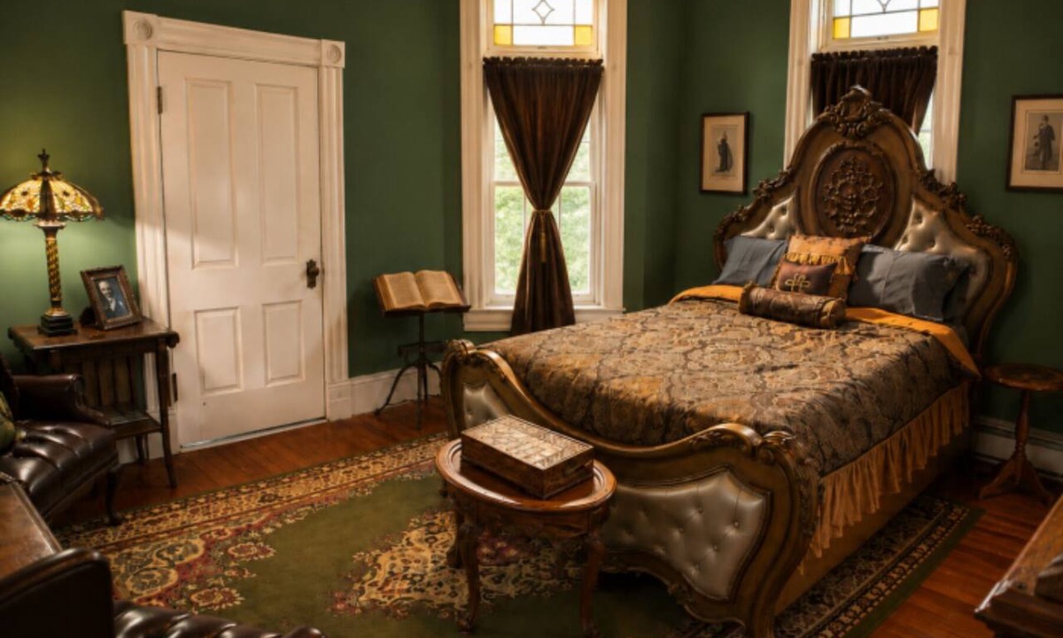 Atchison Hotel | McInteer Villa