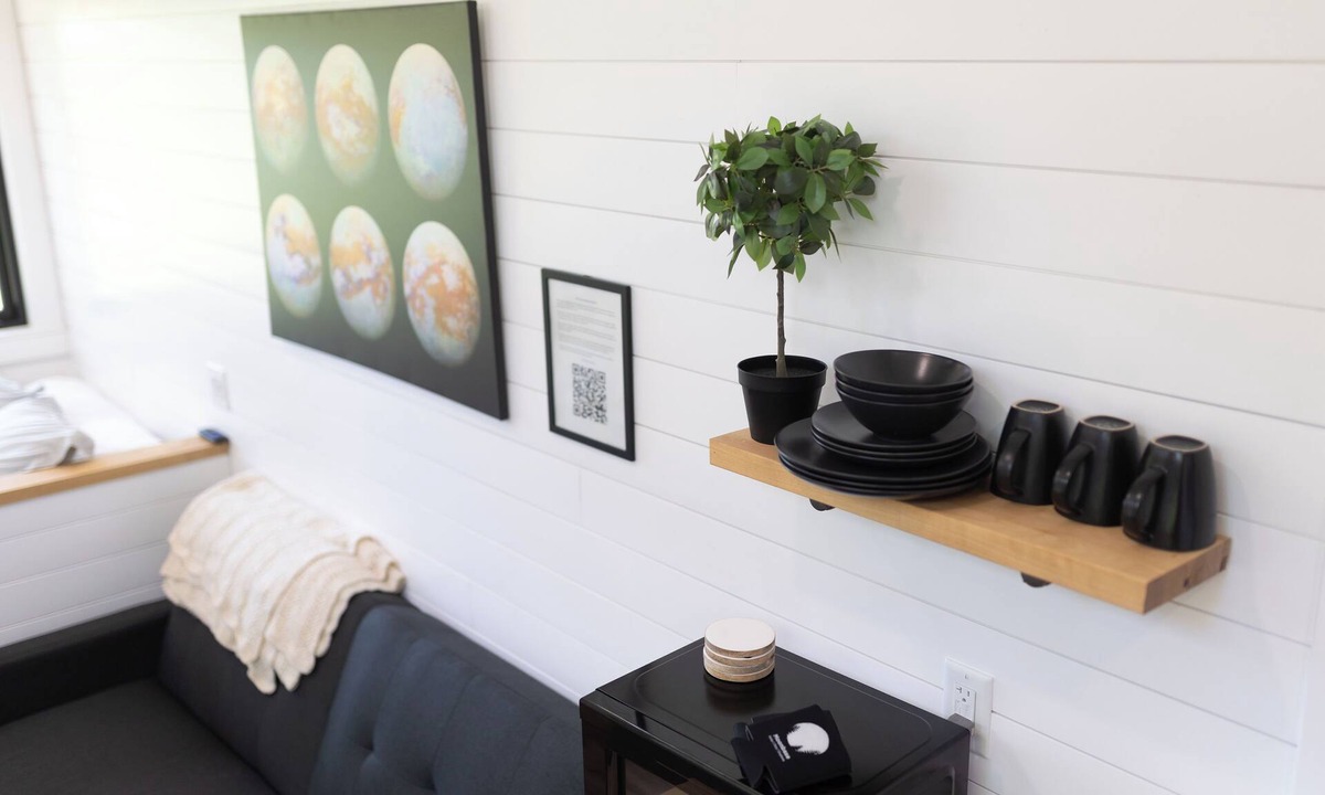 Merrill Cabin | Moonbase Tiny Home - Titan