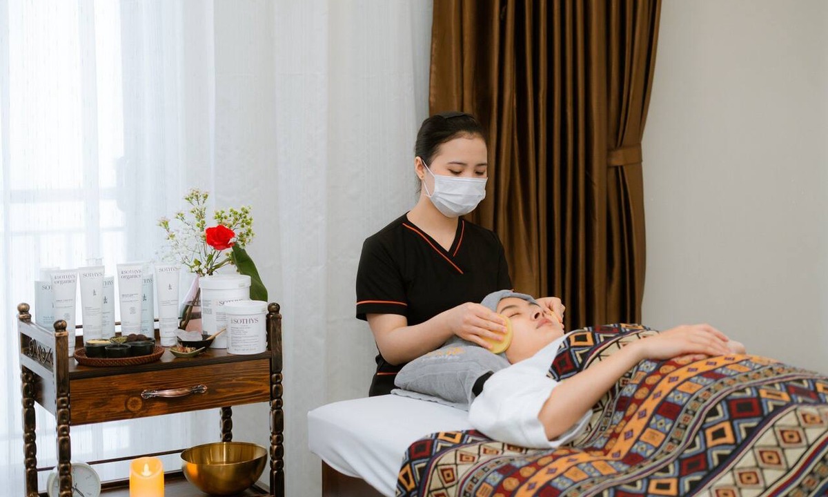 Phu Nhuan Hotel | Nam Anh Love Hotel