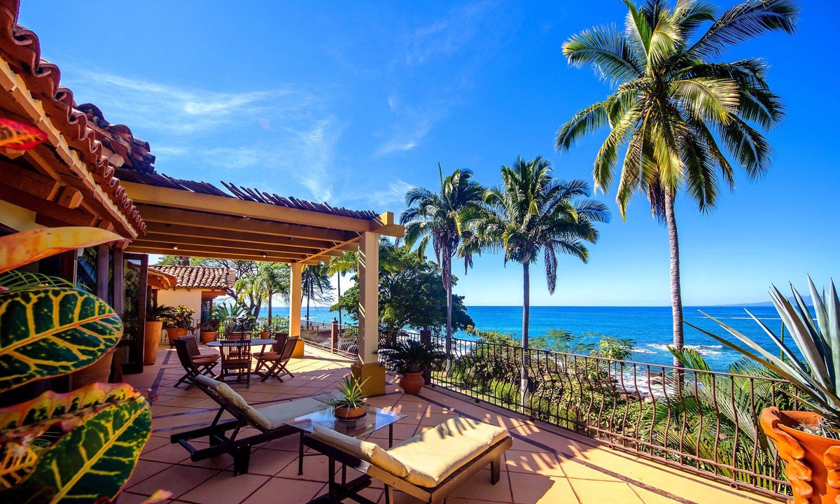 Romantic Zone Villa | OCEAN FRONT VILLA IN AMAPAS BEACH ENJOY THE MOST BEAUTIFUL SUNSETS