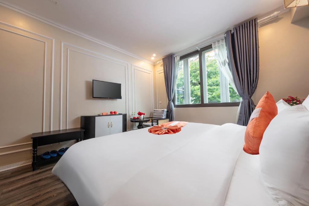Hang Bo Hotel | Omina Hotel & Travel