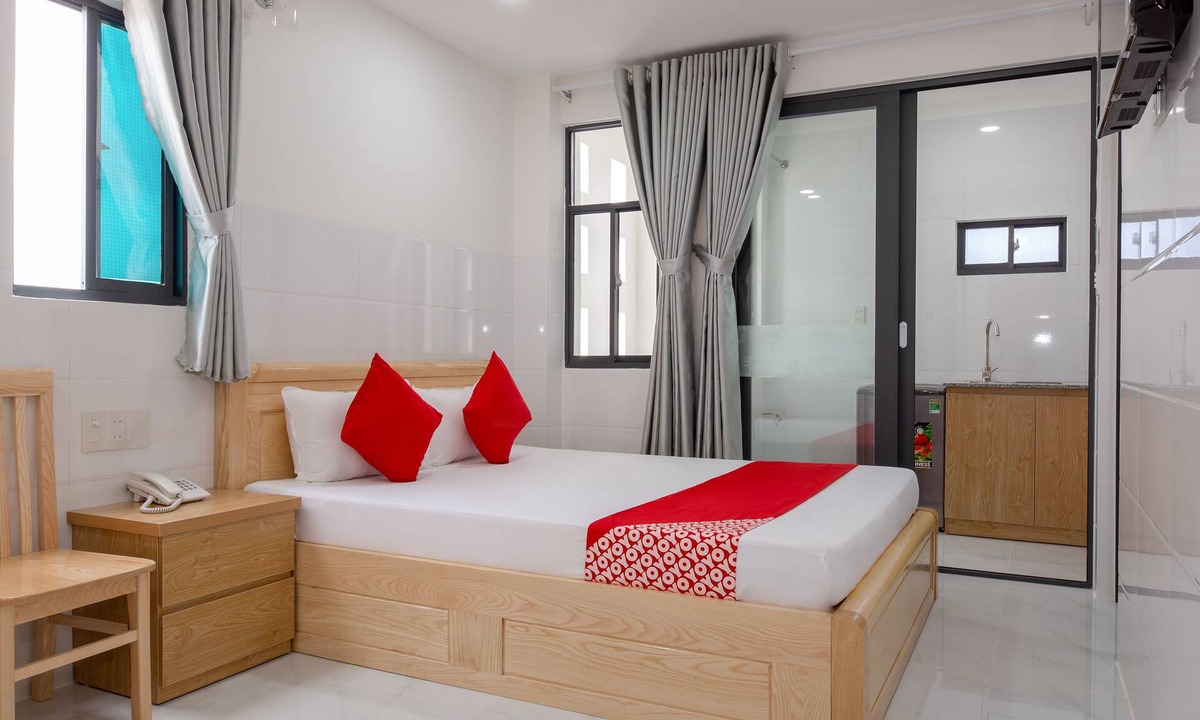 Phuoc Long Hotel | OYO 942 Cuong Hai Apartment