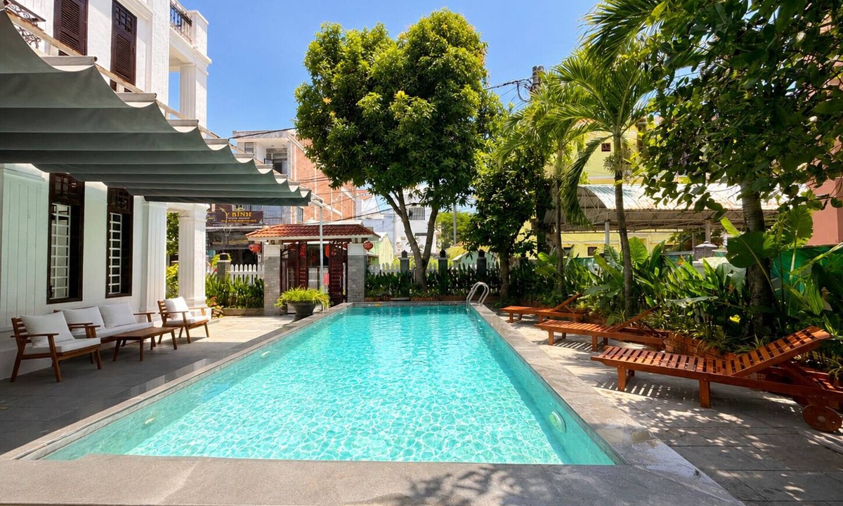 Hoi An Apartment | Peaceful Studio near Hoi An Old Town - Pool & Working Space