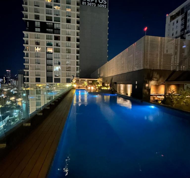 Monterrey Centro Apartment | Premium suite en Santa Lucia, alberca, gym, kids club, estacionamiento 307