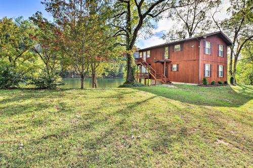 Lone Rock House | Private Riverfront Home on the White River!