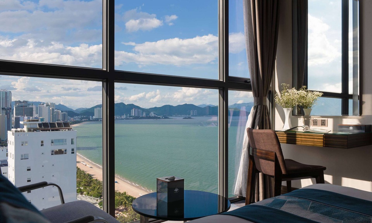Tran Phu Beach Hotel | Queen Ann Nha Trang