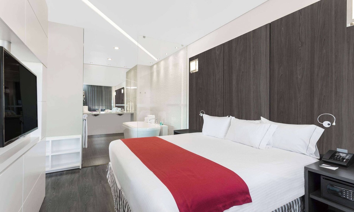 Jurica Hotel | Ramada Encore by Wyndham Queretaro