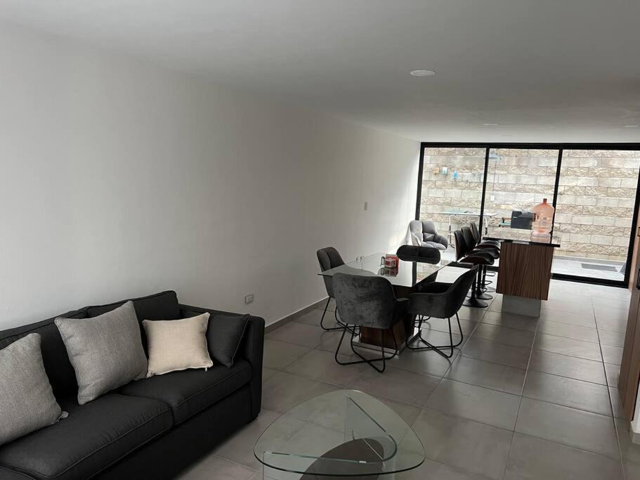 Cuautlancingo House | Residencia