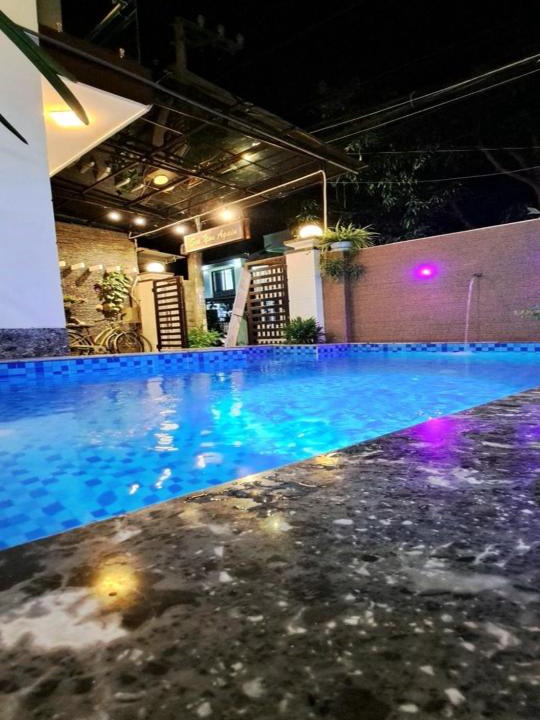 Cam Pho House | Riverlife Homestay