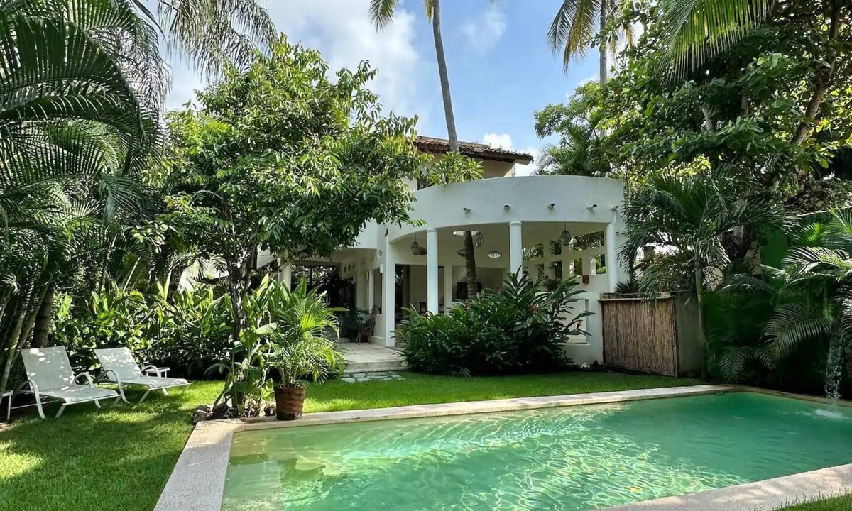 San Francisco House | Romantic Architectural Private Casa in San Pancho, Nayarit