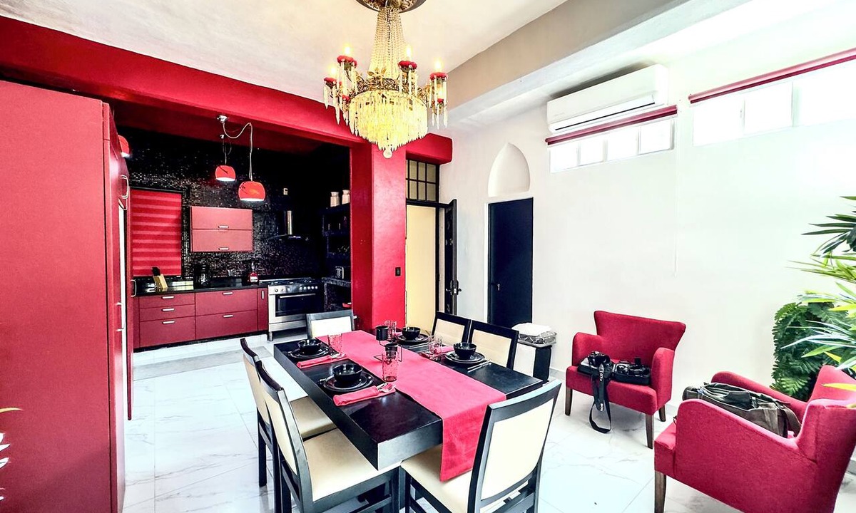 Alta Vista Apartment | Romantic Zone Spacious and Elegant 4 Bedroom Condo