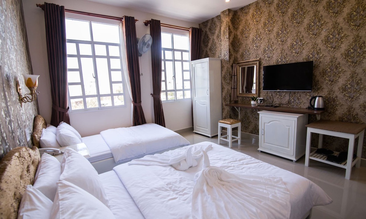 Tuy Hoa Hotel | Royal Hotel