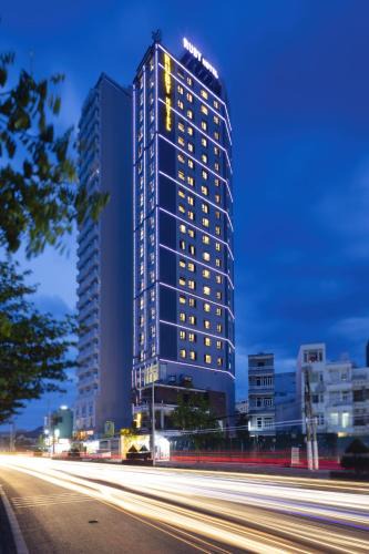 Tran Phu Beach Hotel | Ruby Luxury Hotel