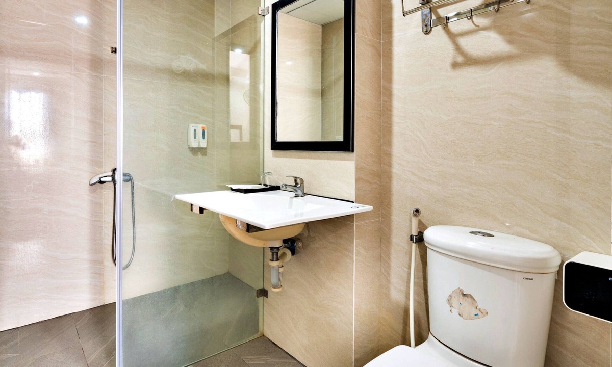 Soc Son Hotel | S79 Duc Hieu Airport Hotel