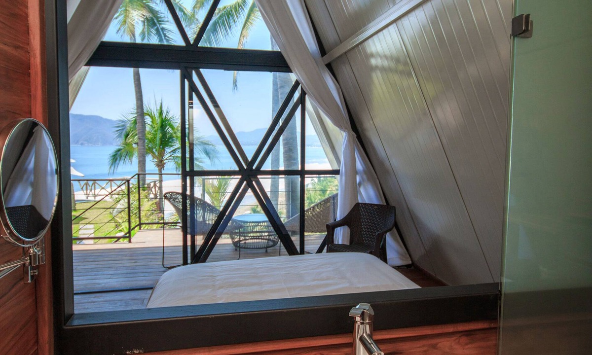 Colinas de Santiago Hotel | Shambhala Holistic Resort