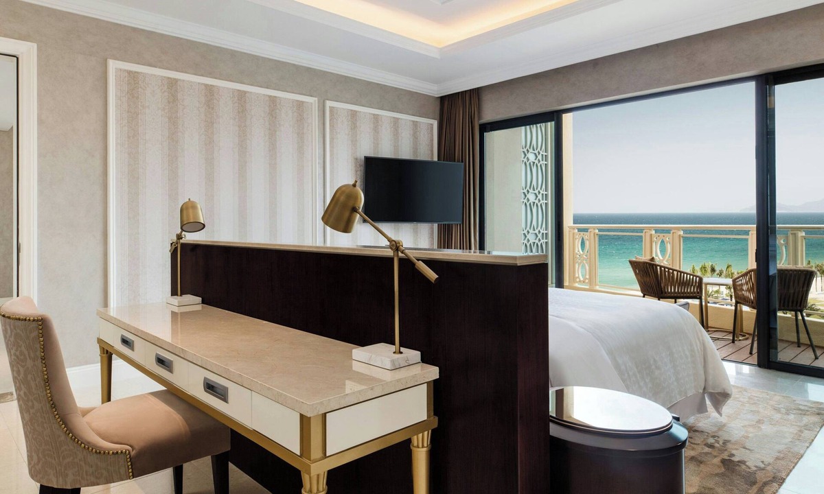 Ngu Hanh Son Resort | Sheraton Grand Danang Beach Resort & Spa