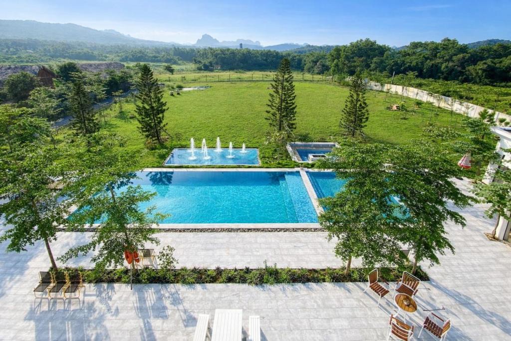 Luong Son Hotel | Solmist Villa