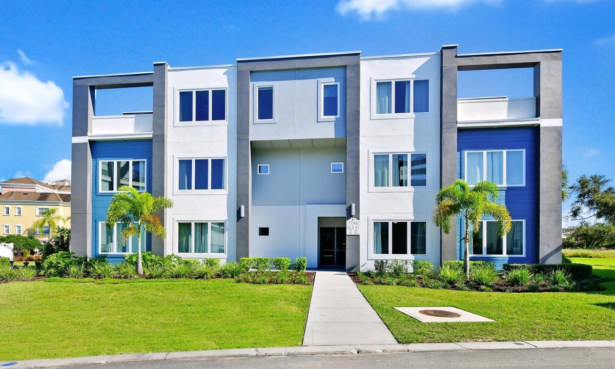 Reunion Hotel | Sophisticated Condo near Disney with Resort & Waterpark Access - B51-107