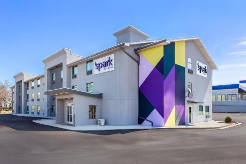 Sprague Hotel | Spark By Hilton Beckley