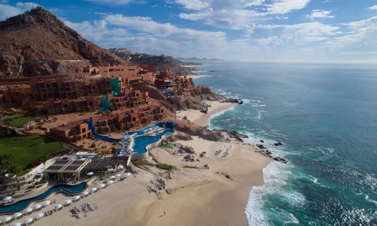 San Jose del Cabo Hotel | Sun-Drenched Studio Just Steps from the Beach
