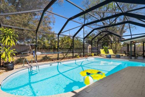 Seminole House | Tropical Oasis FL Seminole