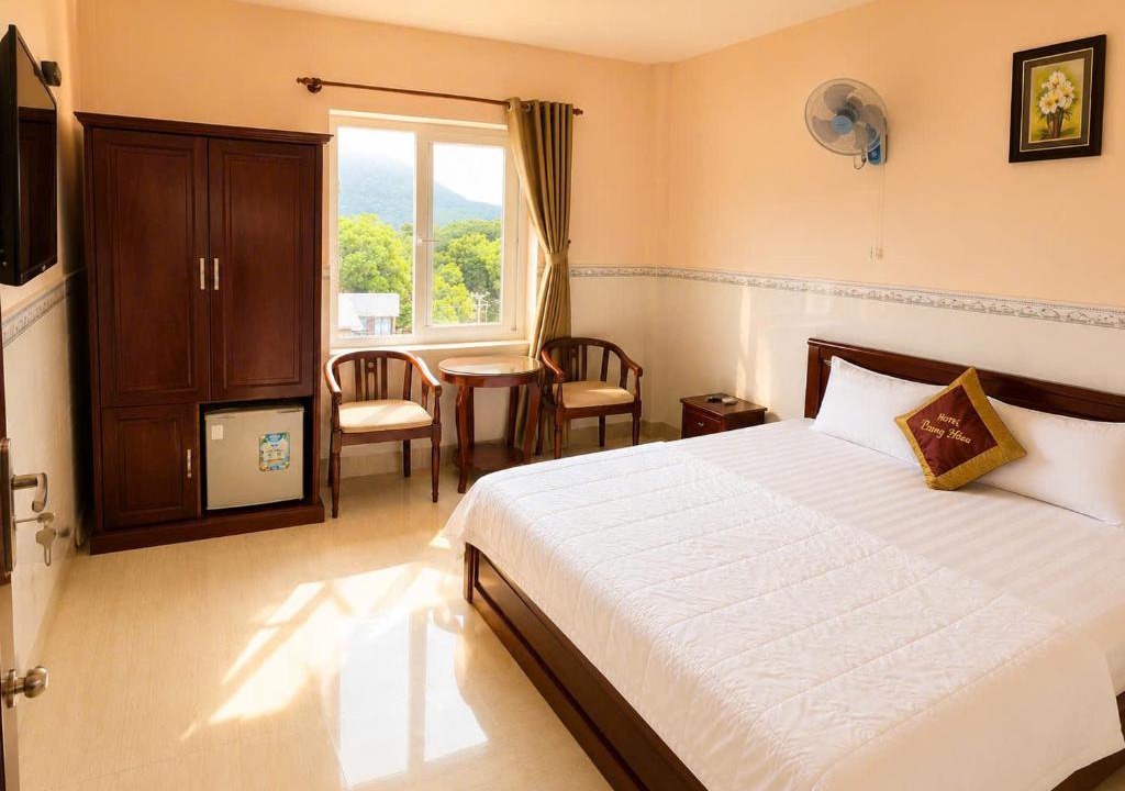 Con Son Hotel | Trung Hậu Hotel Côn Đảo