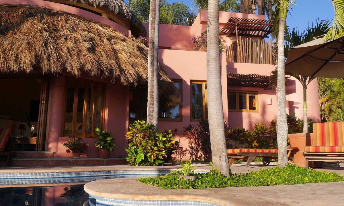 San Francisco House | Unwind and Rejuvenate at this Tropical Paradise in San Pancho