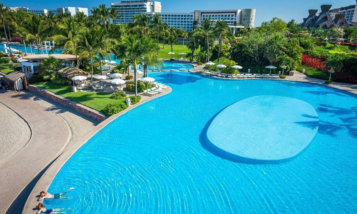Marina Vallarta Resort | Vidanta Exclusive Two Bedroom Suite at the Mayan Palace!