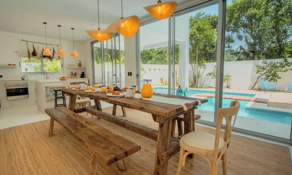 La Veleta Villa | Villa Ave - Spacious and comfortable Villa in Tulum for groups and family.