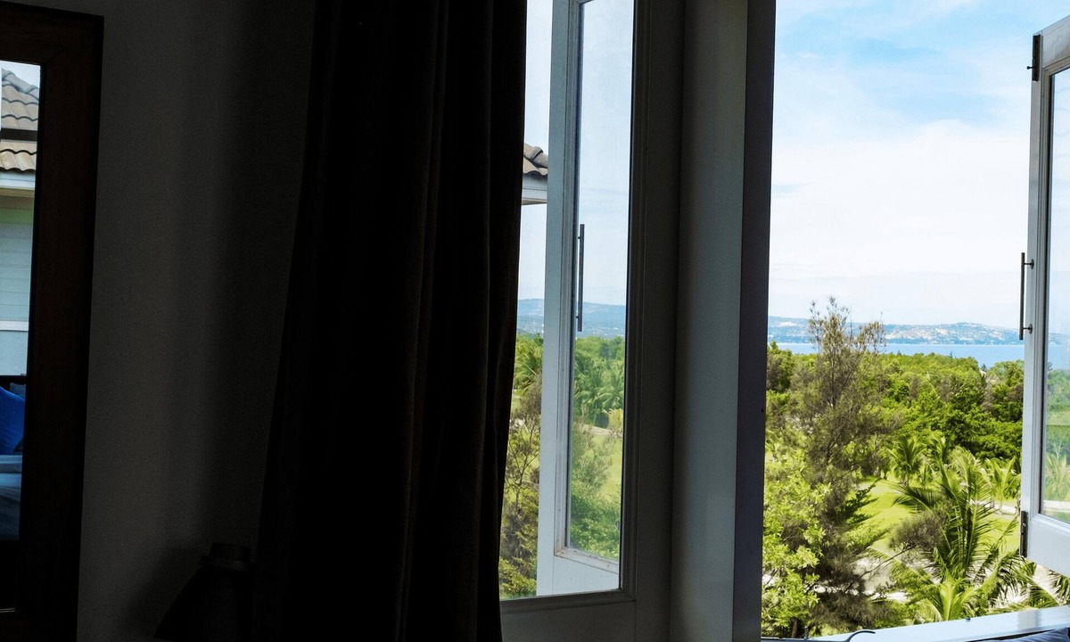 Phu Hai Beach Villa | Villa Panda at Sea Links Golf Resort