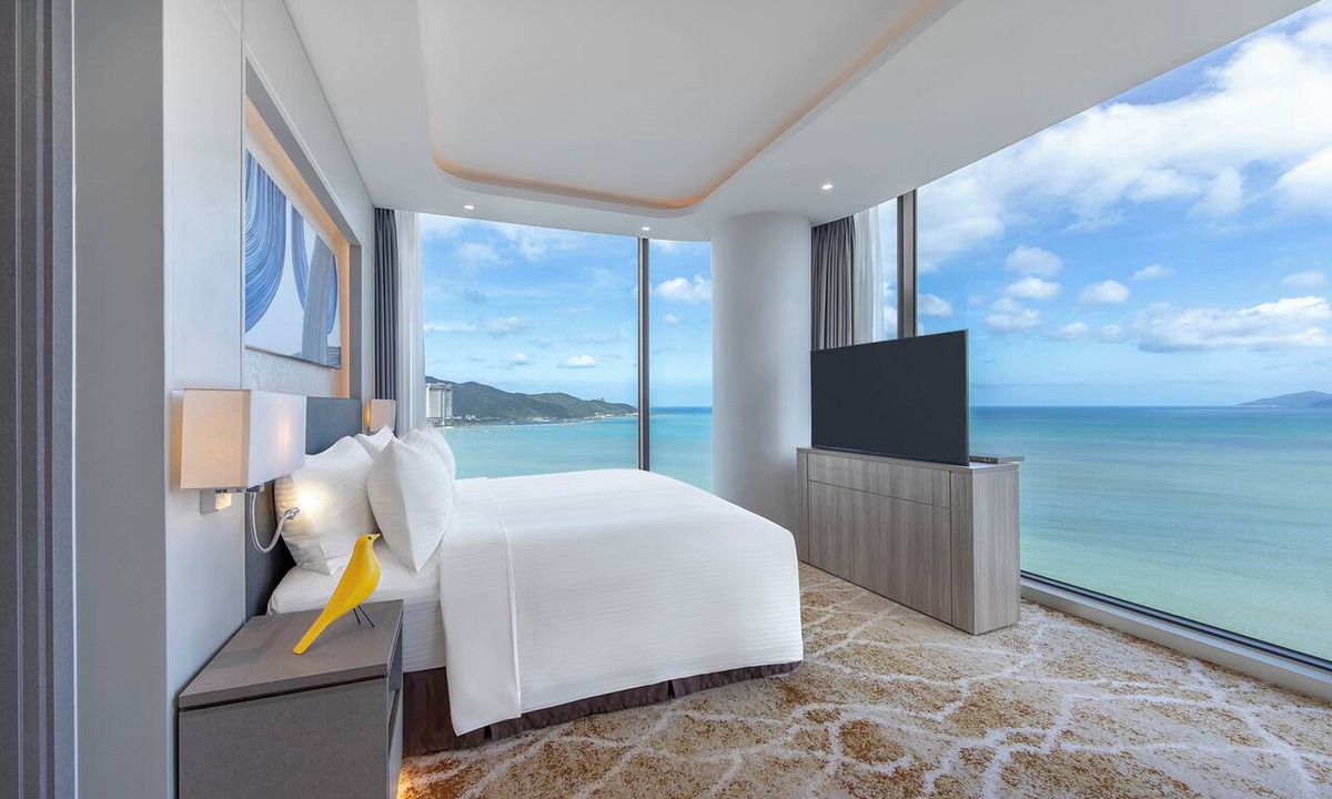 Vinh Hai Hotel | voco Scenia Bay Nha Trang by IHG
