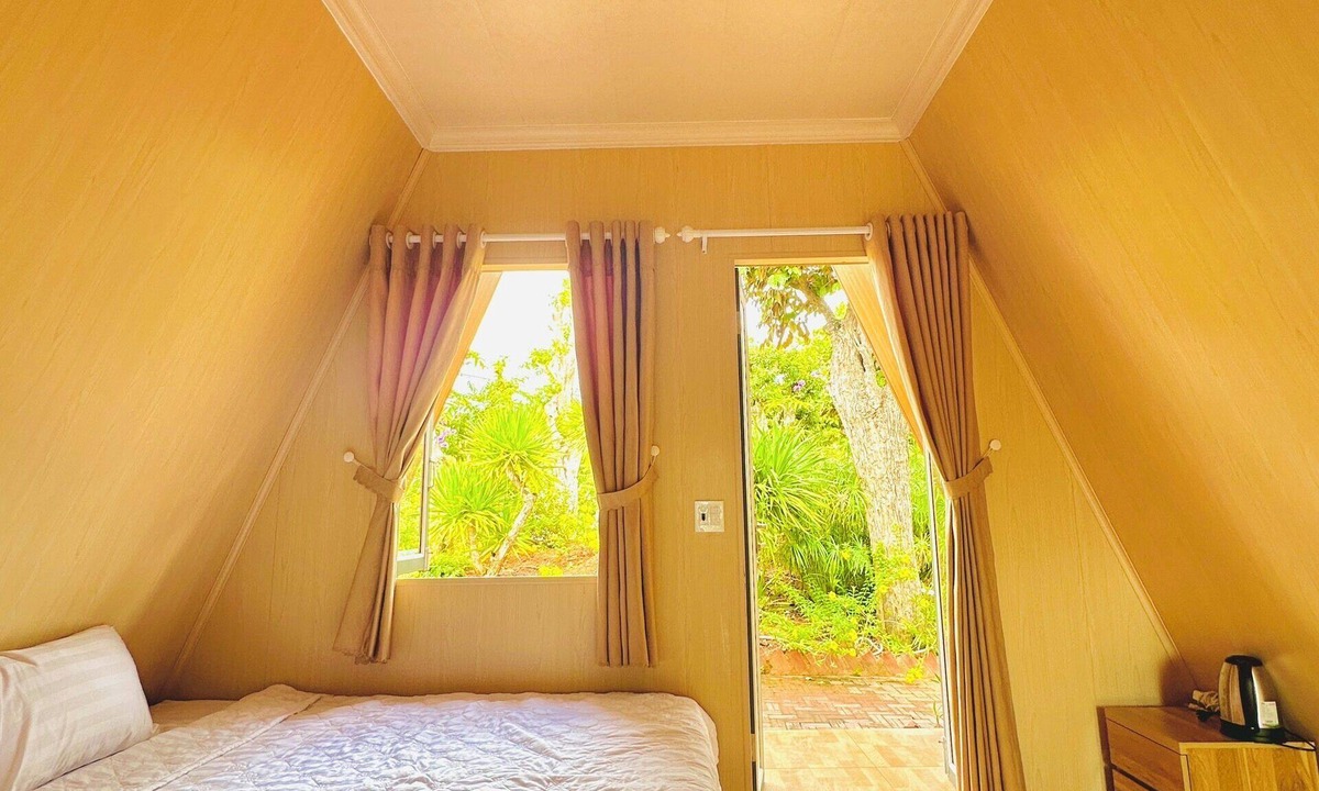 Phu Cat Hotel | Xanh Homestay