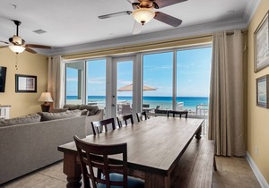 Beach Front-Elevator- Gulf & Bay Views! 4BR White Sands 423 in Pensacola Beach