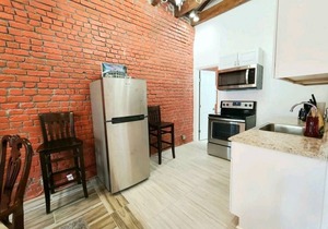 Downtown New Orleans Penthouse - 2 Min Walk to French Quarter - 4A in New Orleans