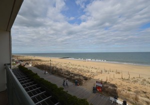Edgewater House - Ocean Front Units With Spectacular Views! in Rehoboth Beach