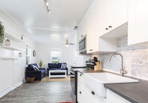 Harmony Cottage! - 2 Blocks from Beach! Harmony Cottage in Idyllic Westerly, RI in Westerly