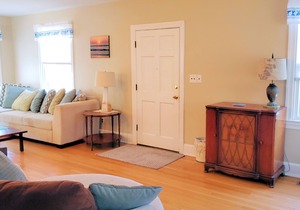 Laughing Pony - Single Family Home - In Town in Chincoteague