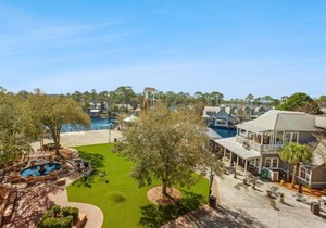 Observation Point North 456 in Destin