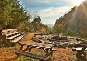 Poplar Point Condo Unit 12c - Two Bedroom Condo in Pigeon Forge