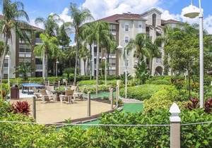 Two Great Units, Day Trips to Daytona Beach and or Tampa St. Petersburg! in Orlando