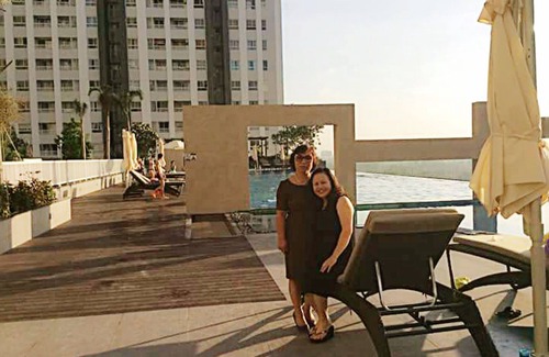 Thu Thiem Apartment | Free pick up airport - Stunning Horse Square Apartment -pool/gym-0.5$ to center