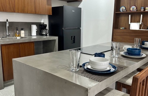 San Francisco Condo | 2-bedroom condo in charming San Francisco steps way from the beach