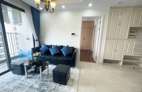 Trung Hoa Nhan Chinh Apartment | 2-Bedroom Residence at Vinhomes D’Capitale | Modern & Clean