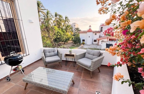 Bucerias Apartment | 3 Blocks to Beach with Private Terrace & Grill