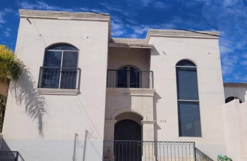 Saltillo House | 9 Bedrooms Private Vacation Home In Saltillo
