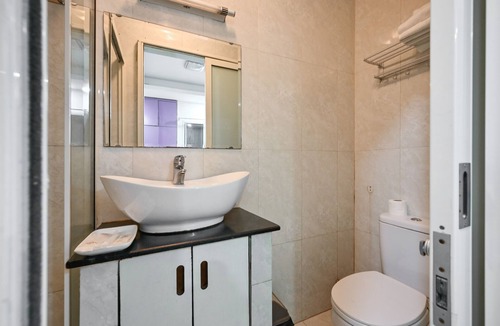 Downtown Ho Chi Minh City Hotel | 99 Bui Vien Hotel